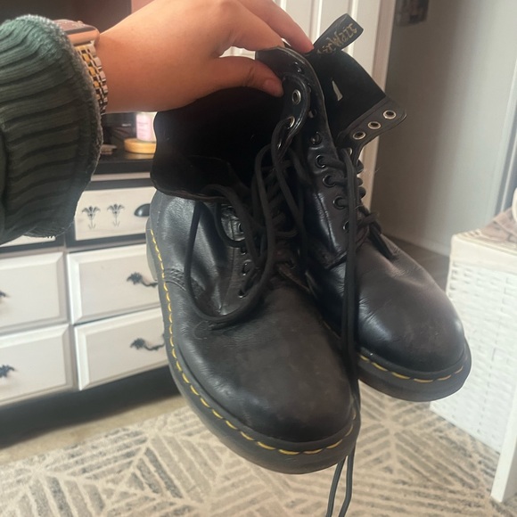 Dr. Martens Black Lace Up Boots - Picture 2 of 2